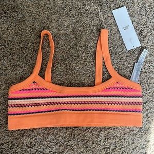 urban outfitters crop top